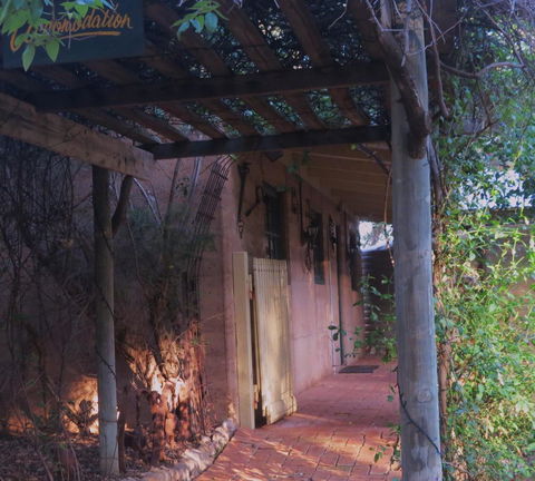 Bentwood Olive Grove Accommodation - e-Seniors 11
