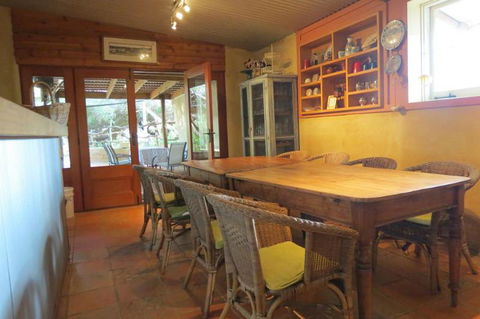 Bentwood Olive Grove Accommodation - e-Seniors 7