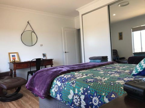 The Mains Guest House - e-Seniors 5