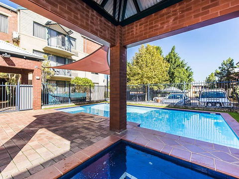 Subiaco Village 28 - e-Seniors 18