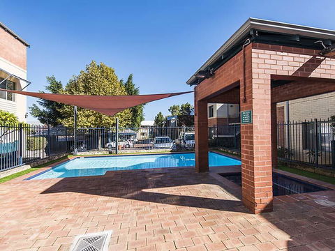 Subiaco Village 28 - e-Seniors 17