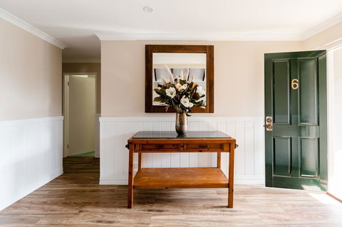 Maison Magnolia - Spacious Cozy Town House - e-Seniors 21