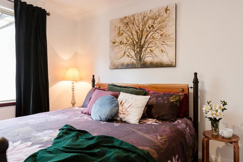 Maison Magnolia - Spacious Cozy Town House - e-Seniors 7