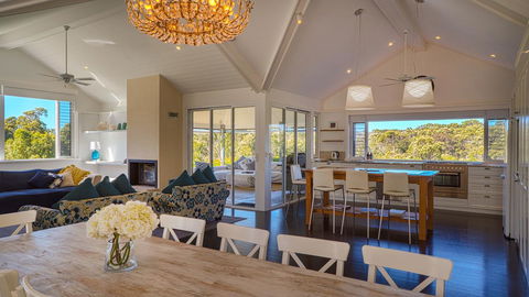 The White House At Wallcliffe Farms - e-Seniors 8