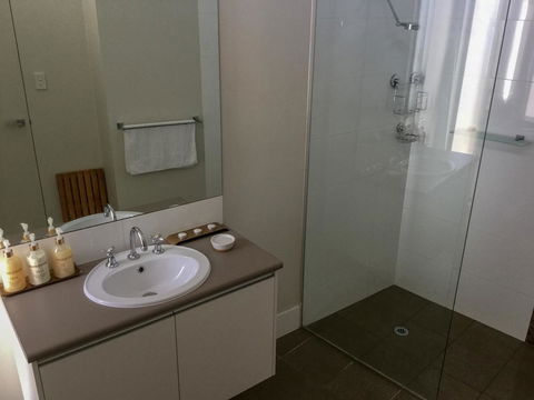 Margaret River Town House - e-Seniors 11