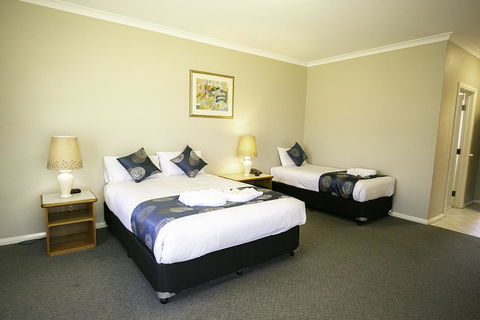 Esplanade Hotel Busselton - e-Seniors 3