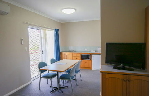 Esplanade Hotel Busselton - e-Seniors 20
