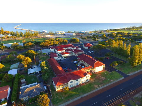 Esplanade Hotel Busselton - e-Seniors 28