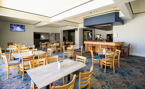 Esplanade Hotel Busselton - e-Seniors 30
