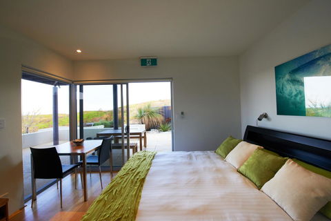 Aquatic Visions Luxury Apartments - e-Seniors 25
