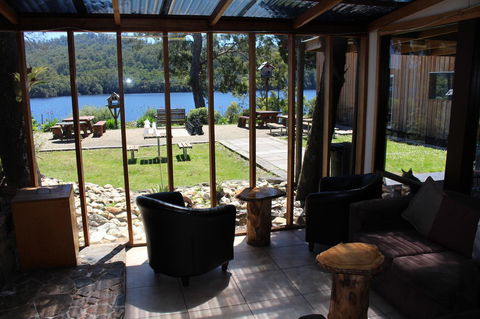 Tullah Lakeside Lodge - e-Seniors 28