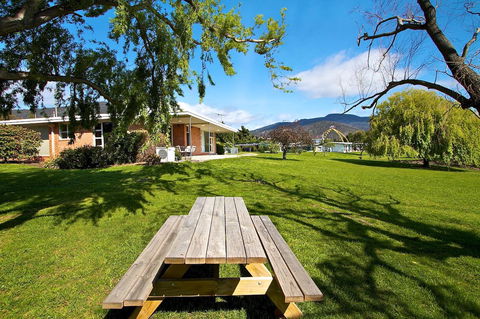 Riverfront Motel & Villas - e-Seniors 32