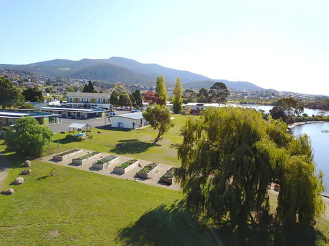 Riverfront Motel & Villas - e-Seniors 12