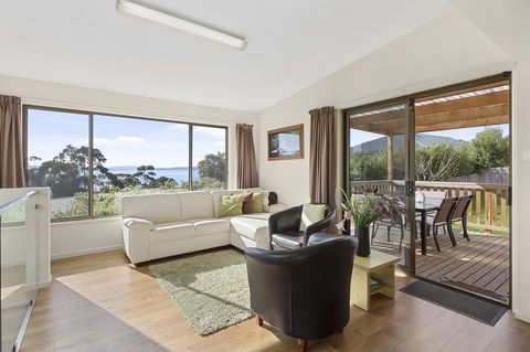 Mirramar House - e-Seniors 4