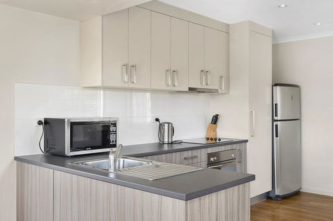 Mirramar House - e-Seniors 9