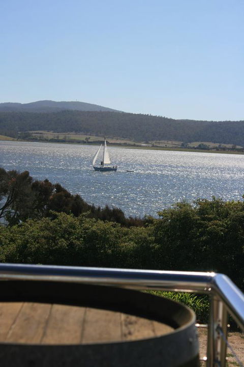 Amble'a'While On Tamar - e-Seniors 28