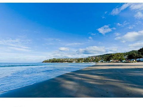The Ultimate Beach House - e-Seniors 0