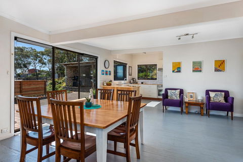 Southern Beaches Holiday House - e-Seniors 20