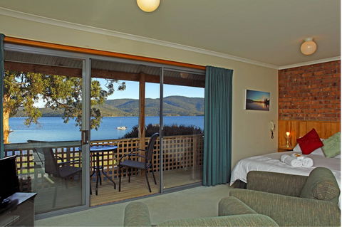 Driftwood Cottages - e-Seniors 21