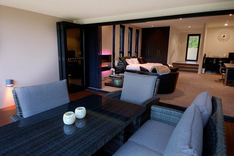 Amare Beachside Luxury - e-Seniors 20