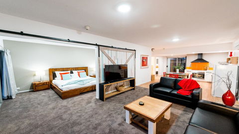 Ulverstone River Edge HolidayApartments - e-Seniors 18