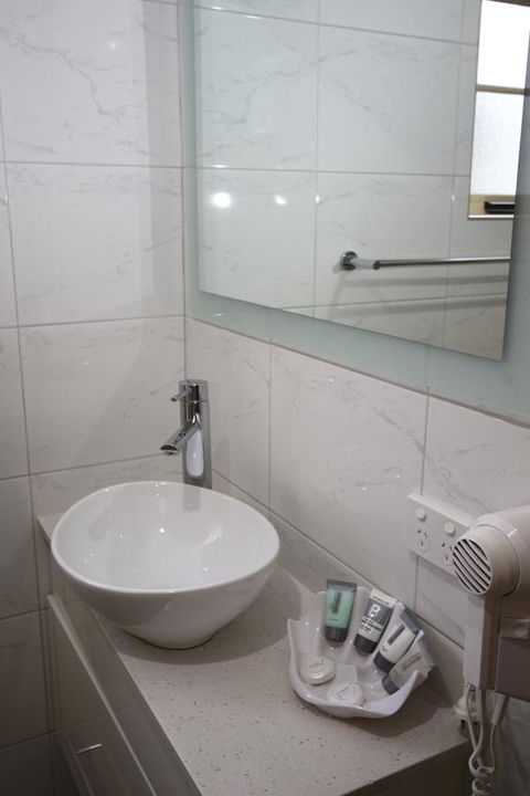 Swansea Cottages And Motel Suites - e-Seniors 26