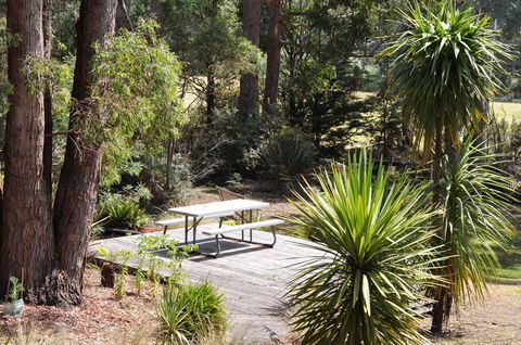 Oyster Cove Chalet - e-Seniors 24