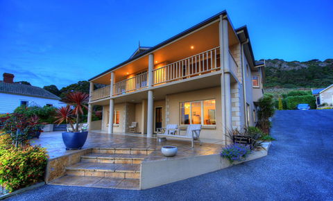 On The Terrace - e-Seniors 43