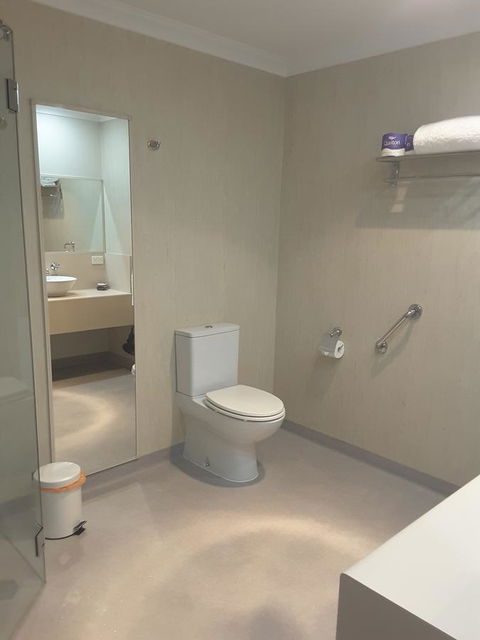 On The Terrace - e-Seniors 31