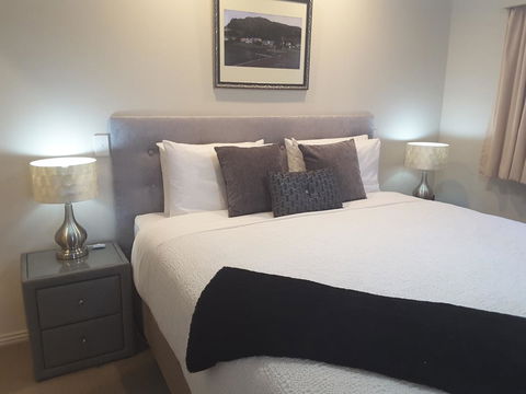 On The Terrace - e-Seniors 37