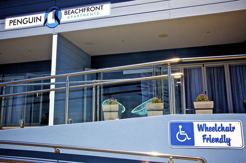 Penguin Beachfront Apartments - e-Seniors 20