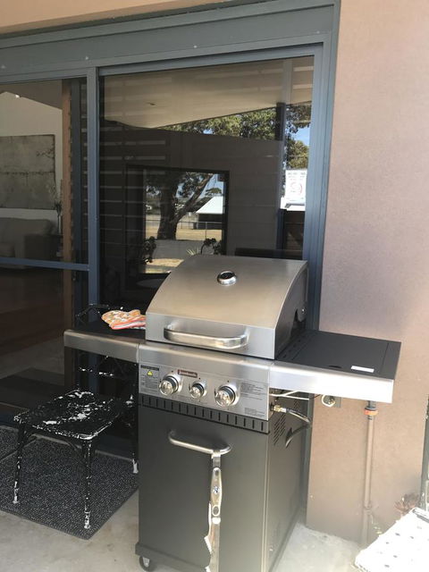Ulverstone Boutique Accomodation - e-Seniors 5