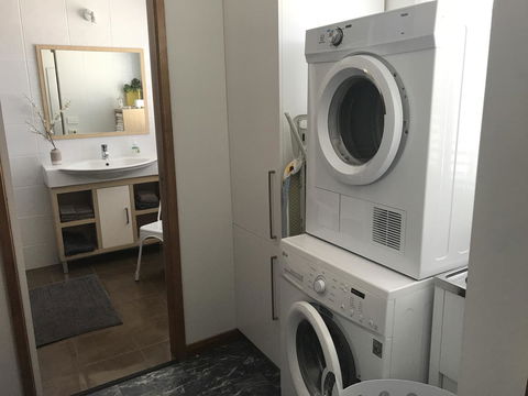 Ulverstone Boutique Accomodation - e-Seniors 7