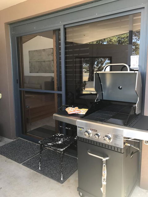 Ulverstone Boutique Accomodation - e-Seniors 6