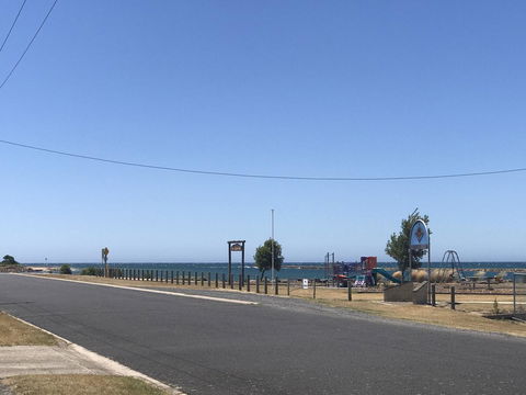 Ulverstone Boutique Accomodation - e-Seniors 4