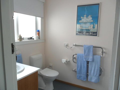 Freycinet Waters - e-Seniors 20