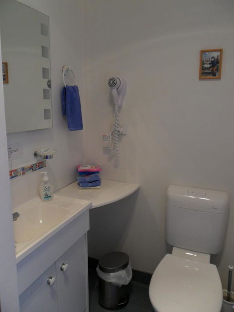 Freycinet Waters - e-Seniors 16