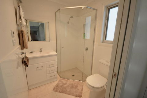 55 On Henry Street - e-Seniors 2