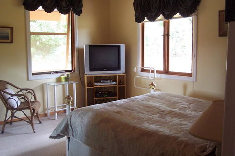 Drumreagh Bed & Breakfast Cabins - e-Seniors 12