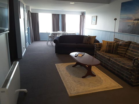 Swansea Motor Inn Tasmania - e-Seniors 8