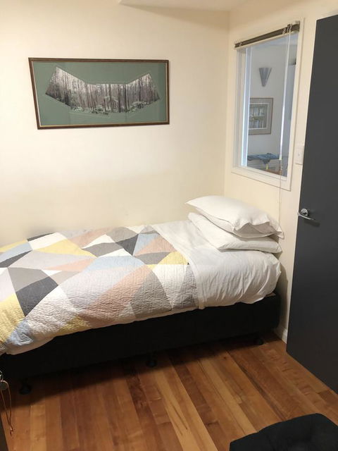 Beachside Taroona - e-Seniors 13