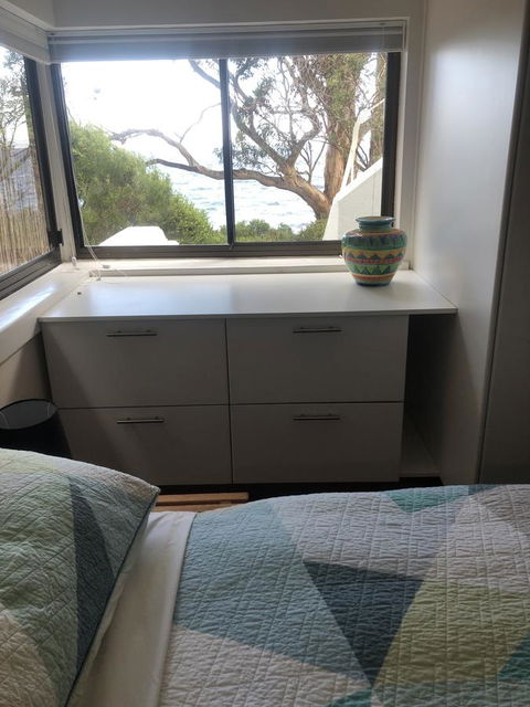 Beachside Taroona - e-Seniors 1