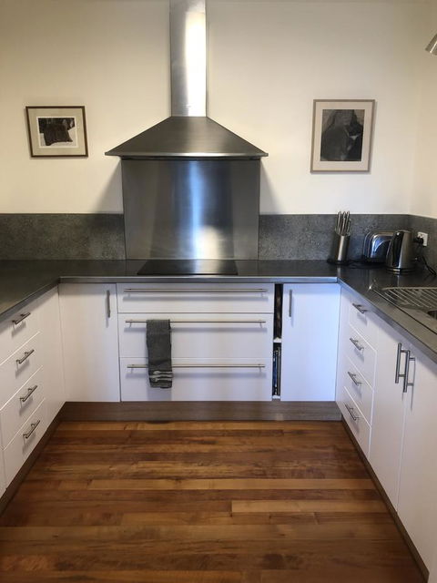 Beachside Taroona - e-Seniors 2