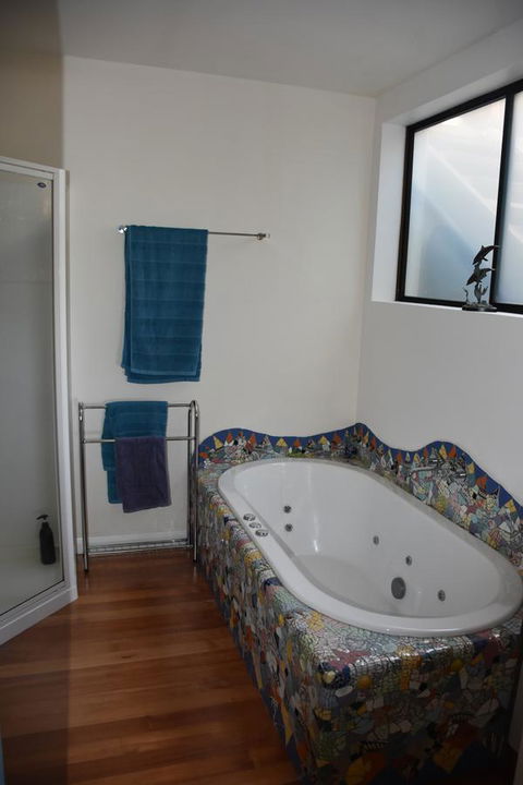 Beachside Taroona - e-Seniors 15