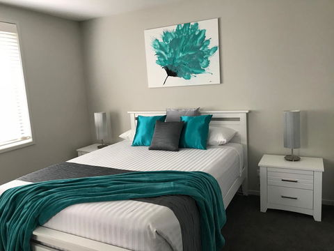 Self Contained Beach View Apartment - e-Seniors 0