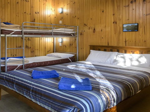 Discovery Parks â€“ Cradle Mountain - e-Seniors 9