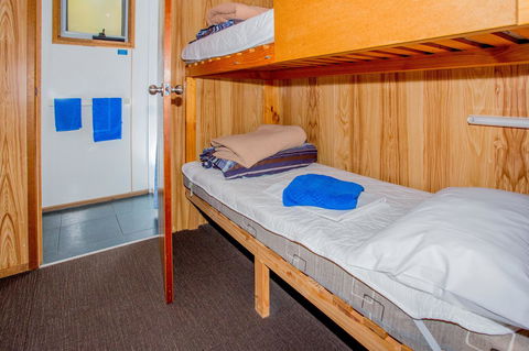 Discovery Parks â€“ Cradle Mountain - e-Seniors 32