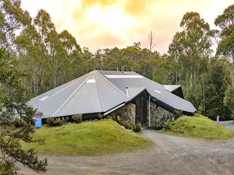 Discovery Parks â€“ Cradle Mountain - e-Seniors 24