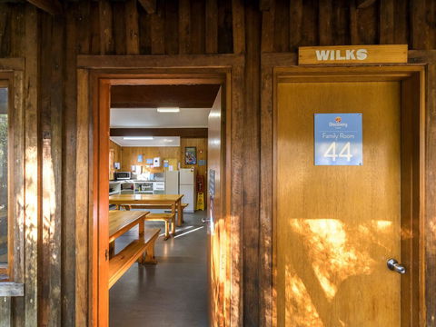 Discovery Parks â€“ Cradle Mountain - e-Seniors 11
