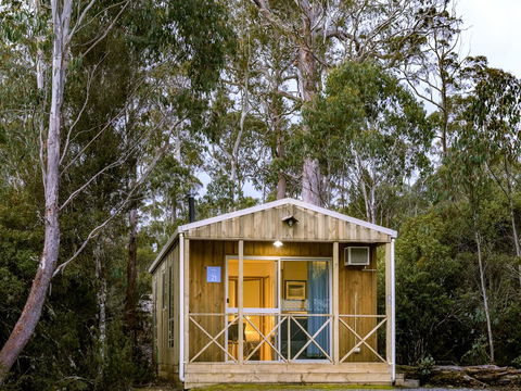 Discovery Parks â€“ Cradle Mountain - e-Seniors 6
